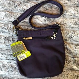 NWT Travelon anti-theft purse